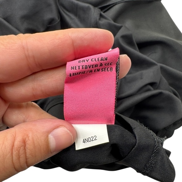 Betsey Johnson Pearl Trim Trumpet Ruffle Sheath Dress 10 - Picture 7 of 15